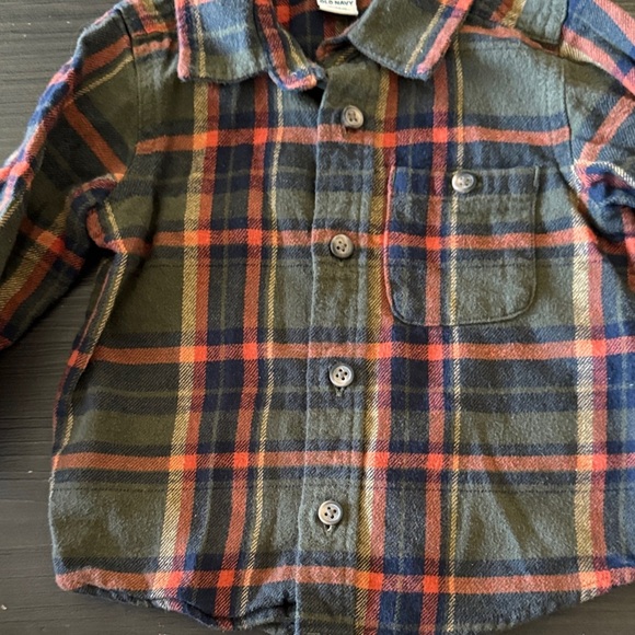 Old Navy Kids Plaid Button-Down Shirt - Green and Red - Picture 5 of 5